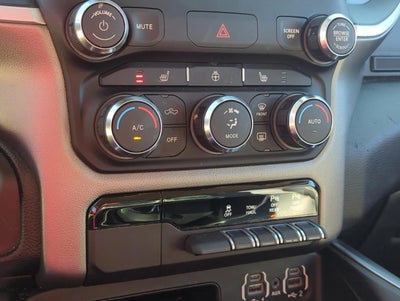 2020 RAM 1500 Big Horn 4x2 Quad Cab 6'4" Box