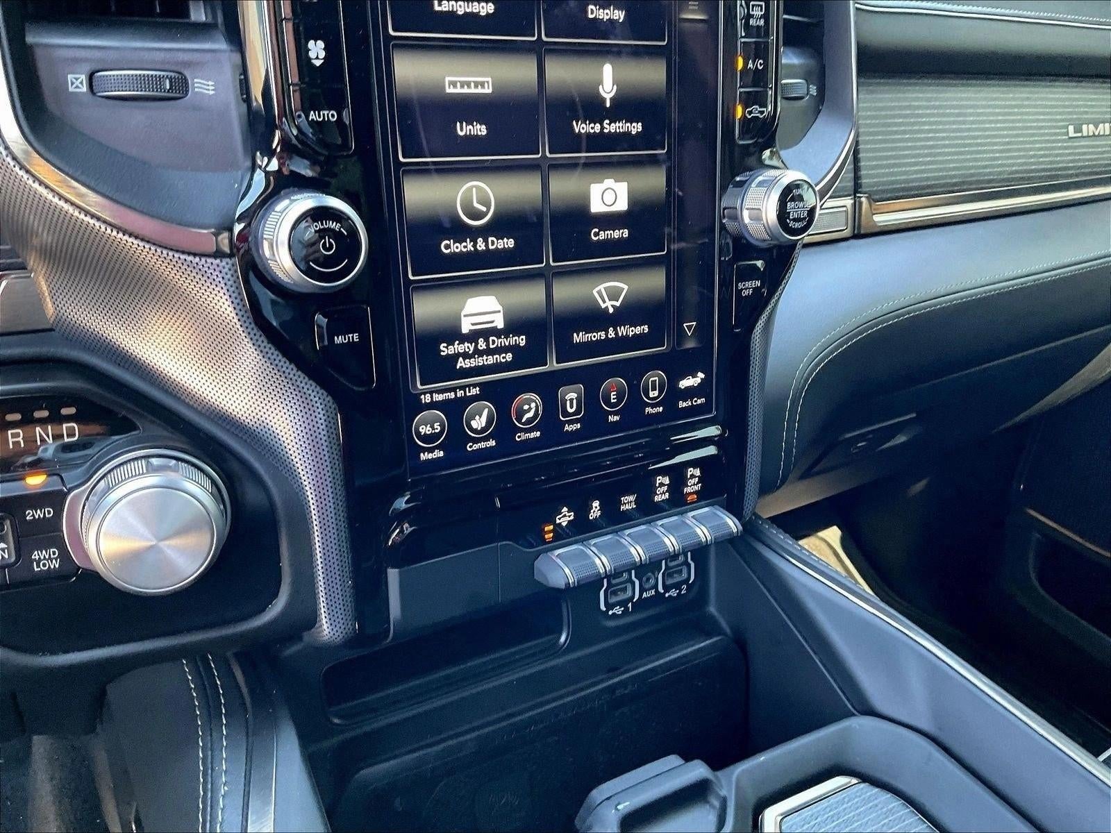 2021 RAM 1500 Limited 4x4 Crew Cab 5'7" Box
