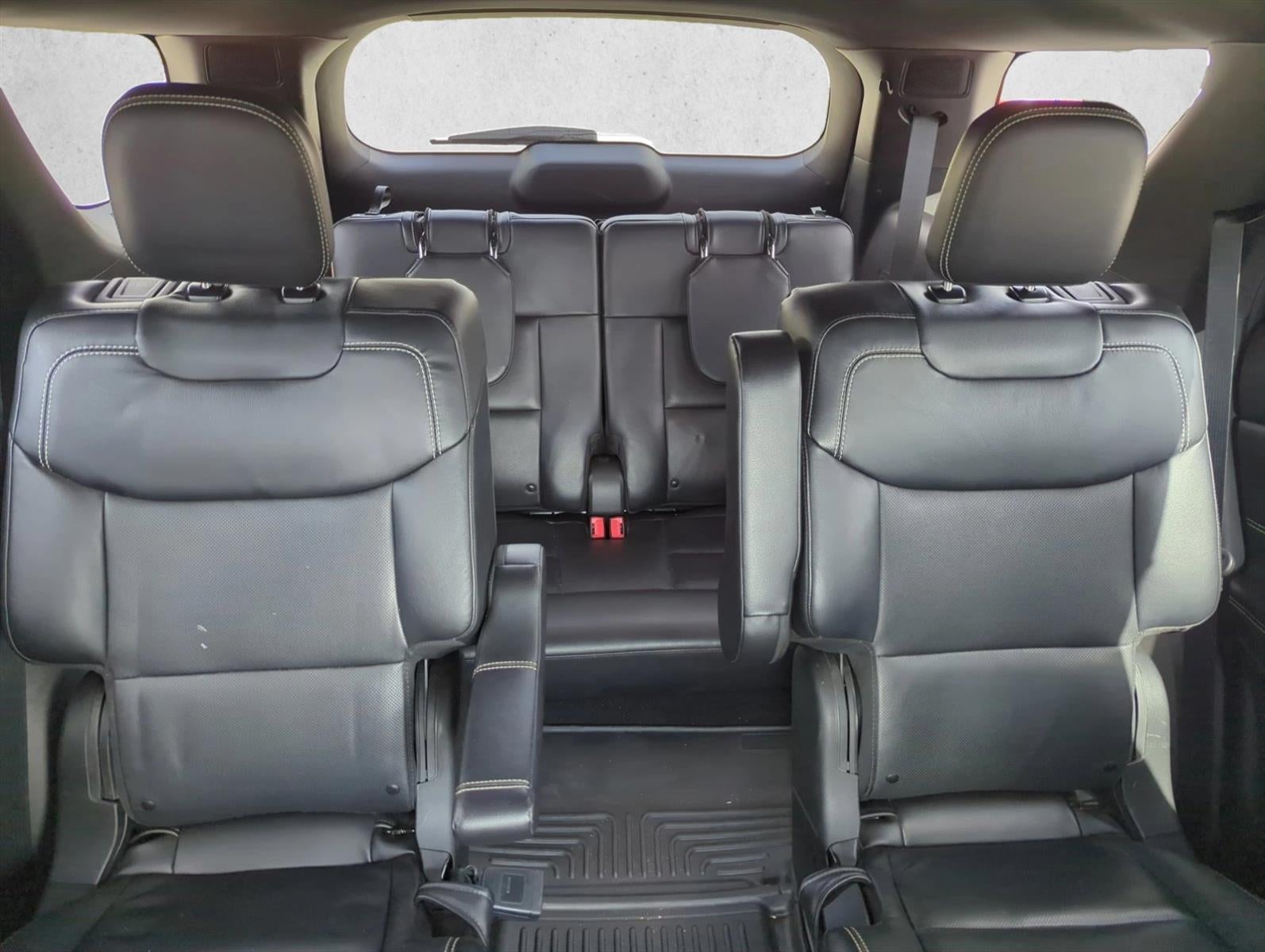 2023 Ford Explorer ST 4WD