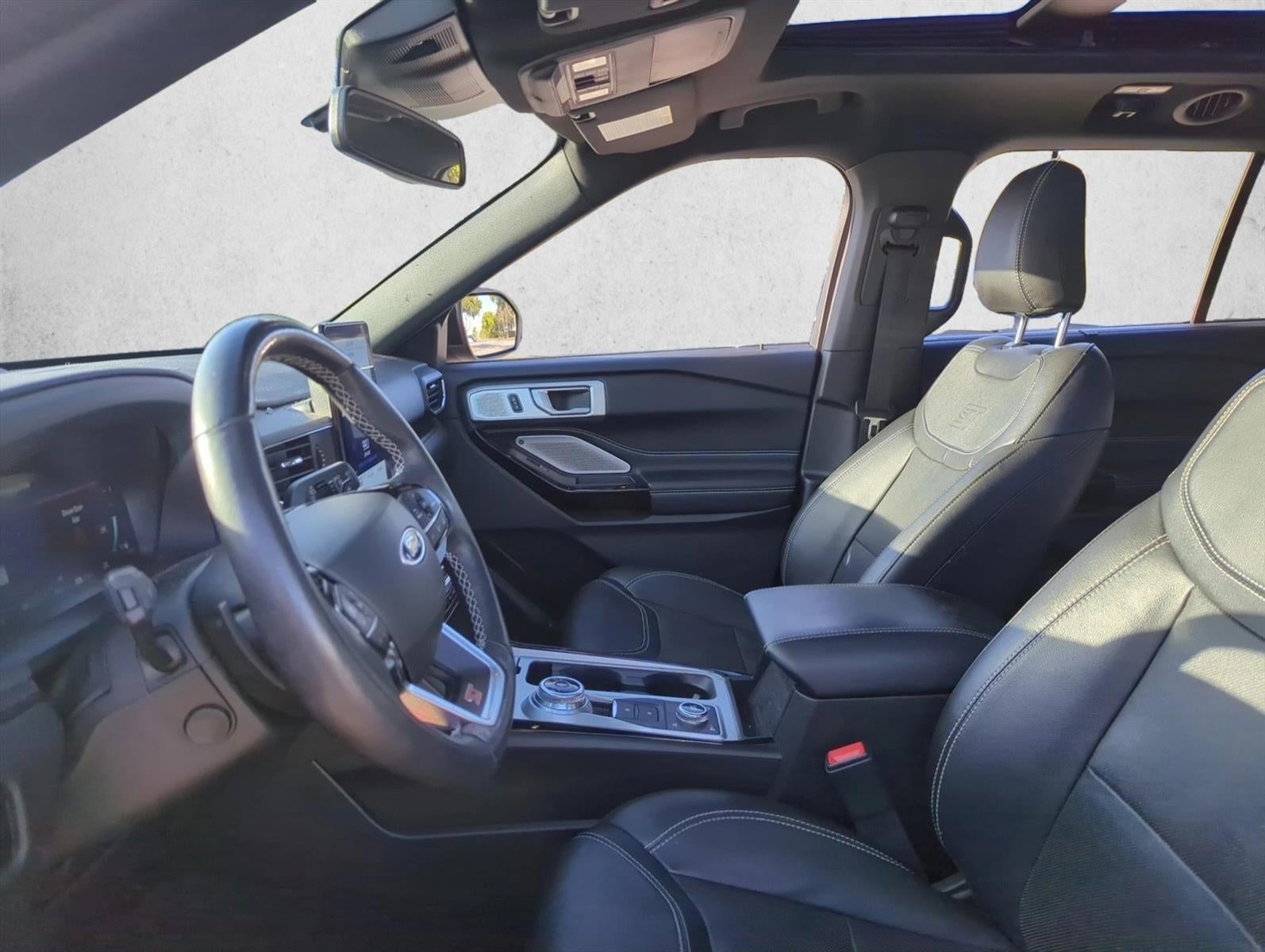 2022 Ford Explorer ST 4WD