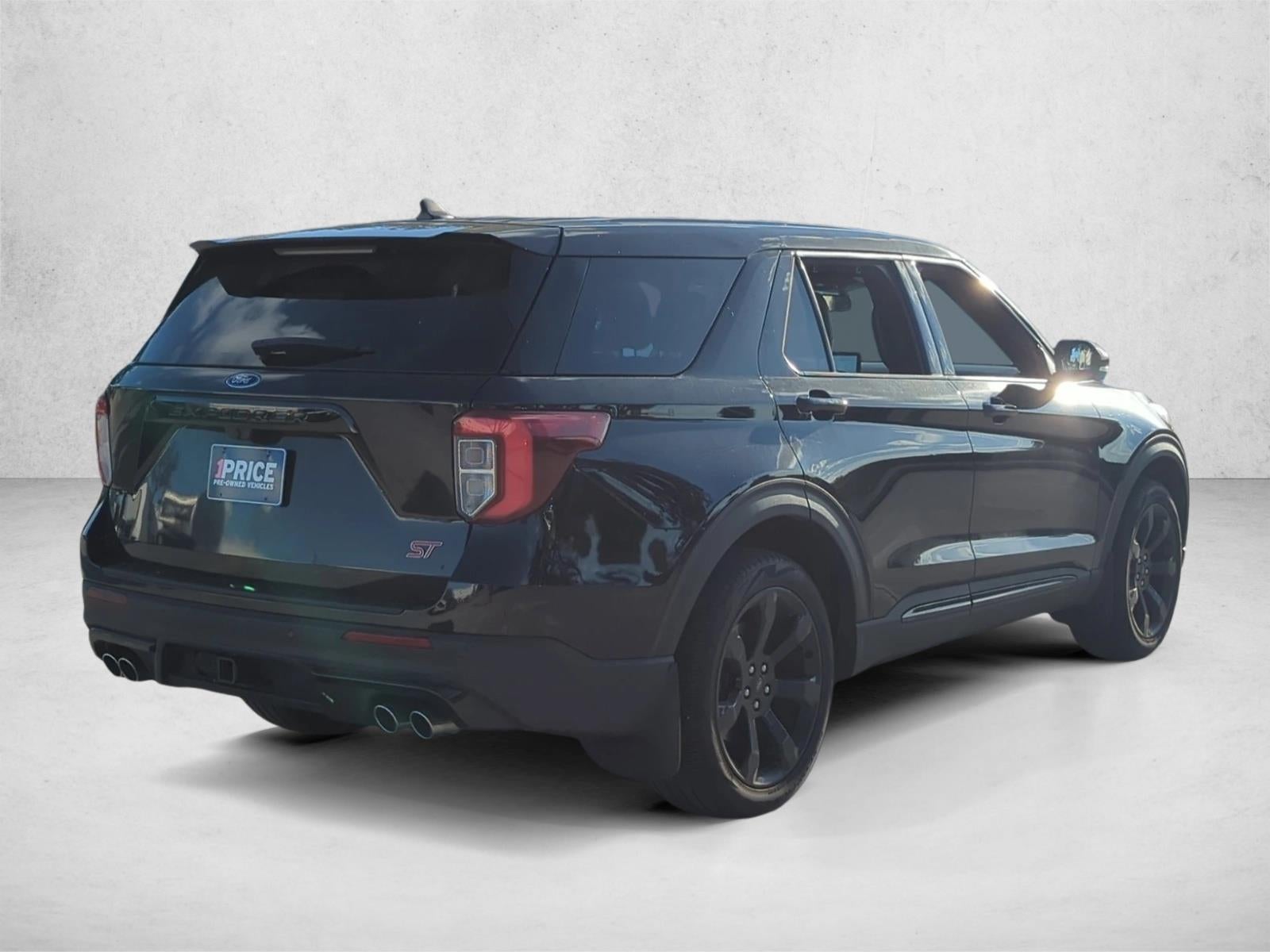2022 Ford Explorer ST 4WD