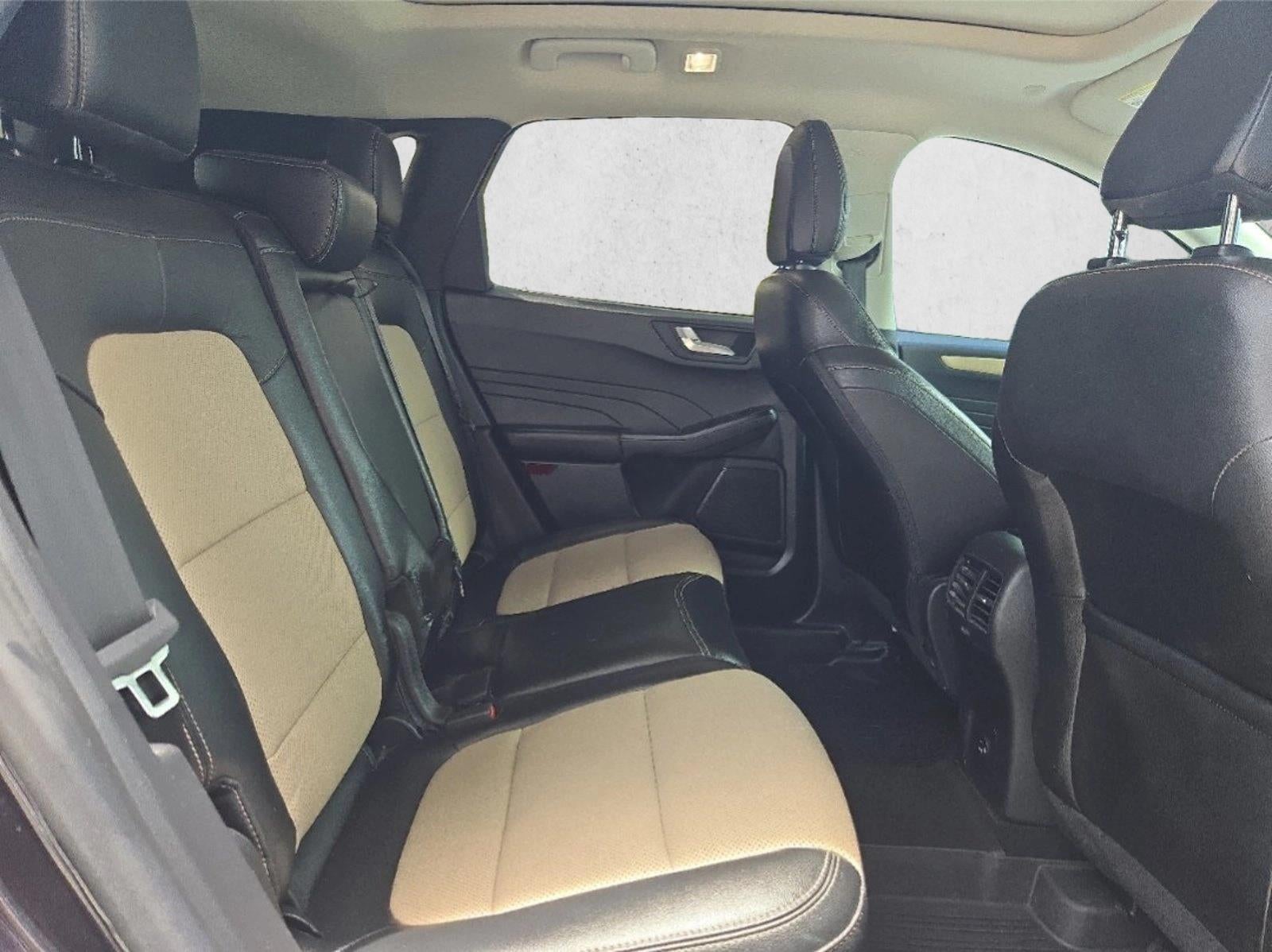 2022 Ford Escape Titanium Plug-In Hybrid FWD