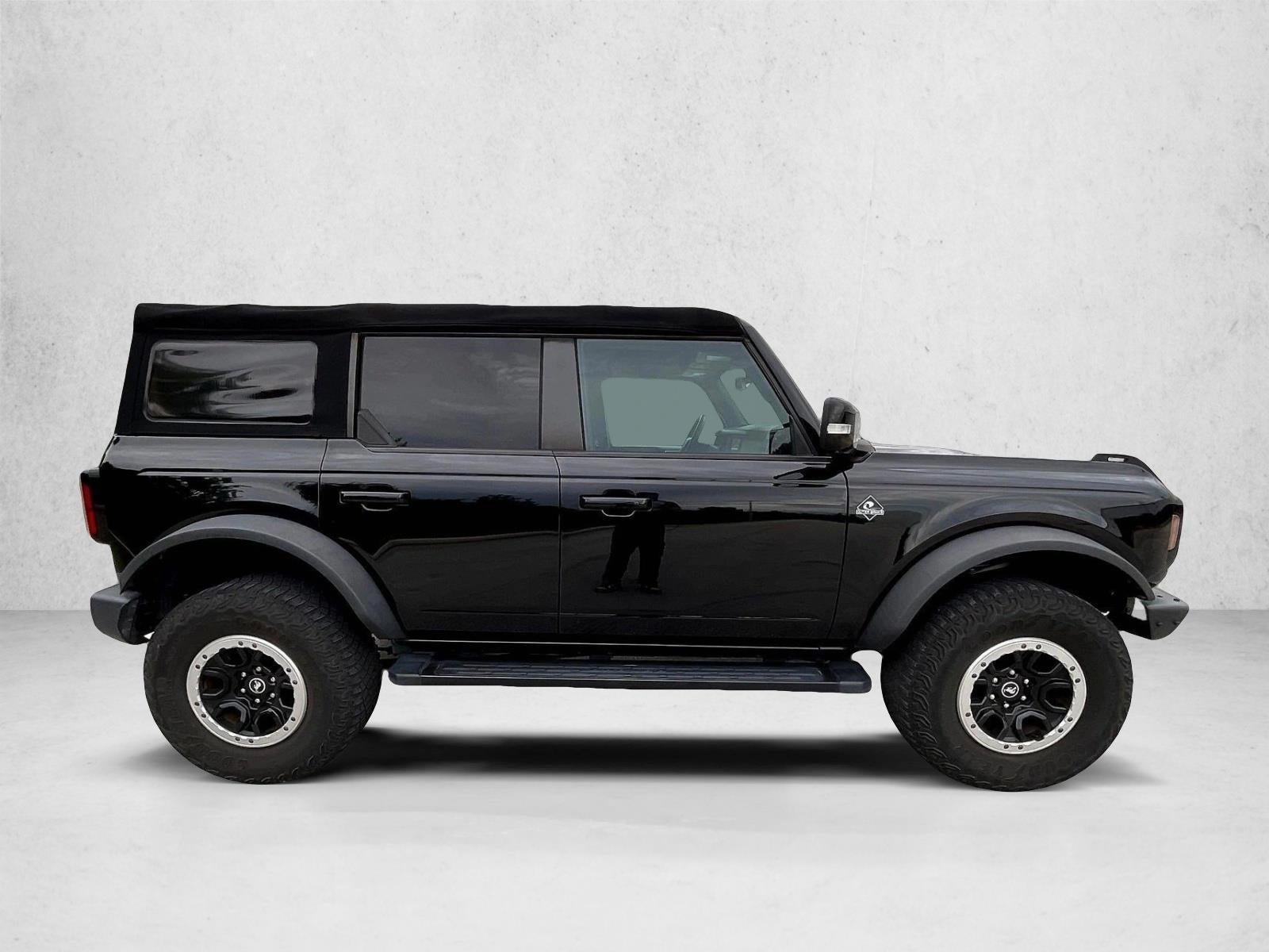2023 Ford Bronco Outer Banks 4 Door Advanced 4x4