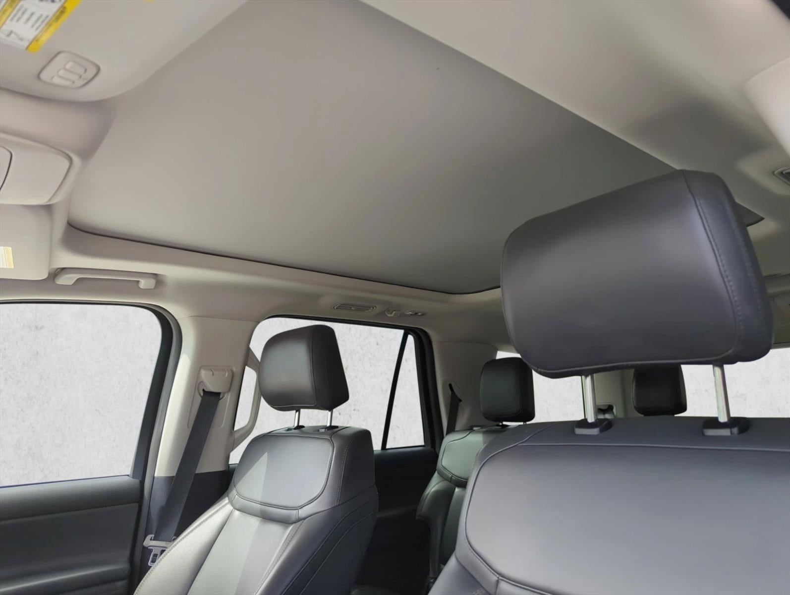 2025 Ford Expedition Active 4x4