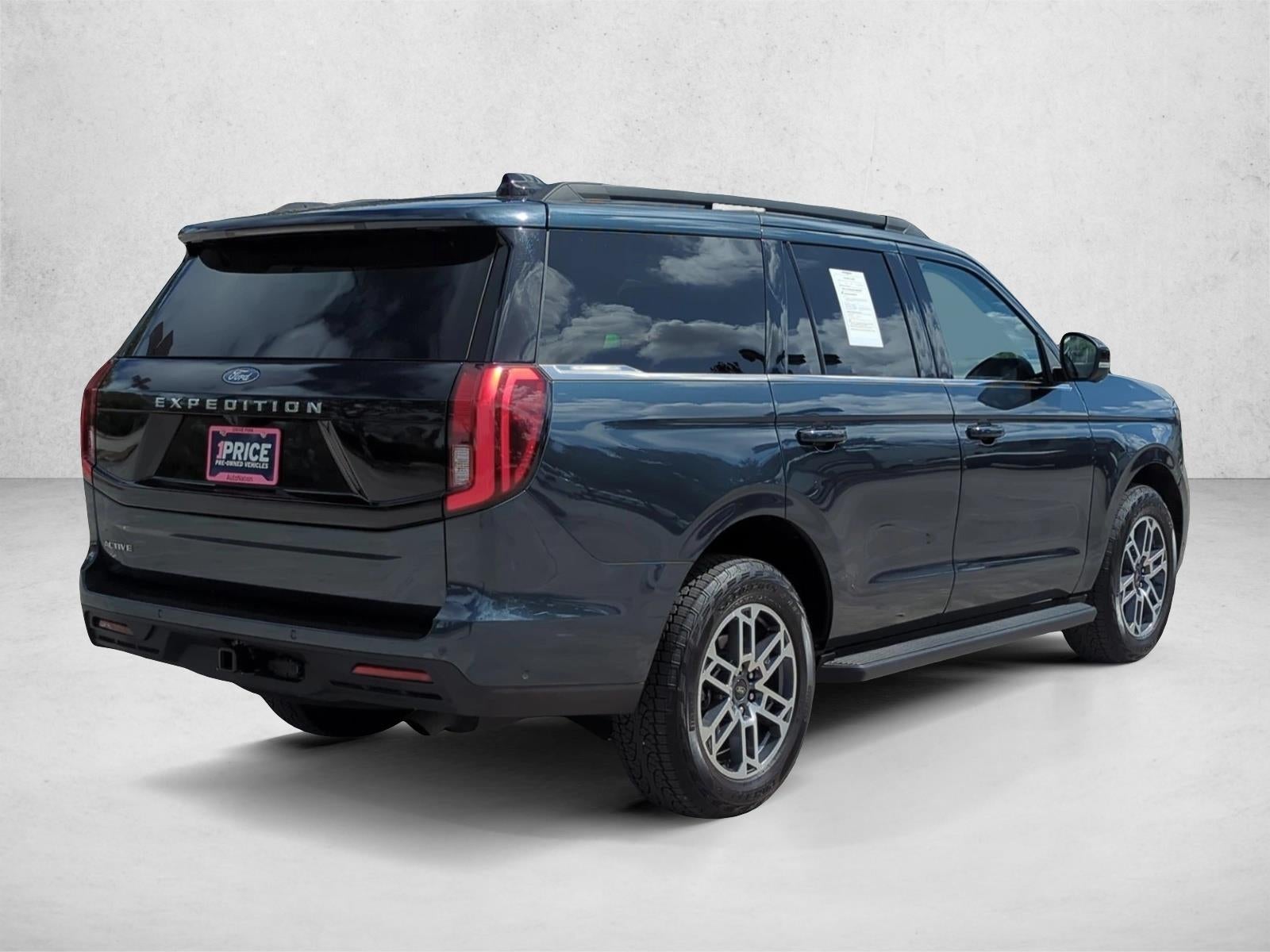 2025 Ford Expedition Active 4x4