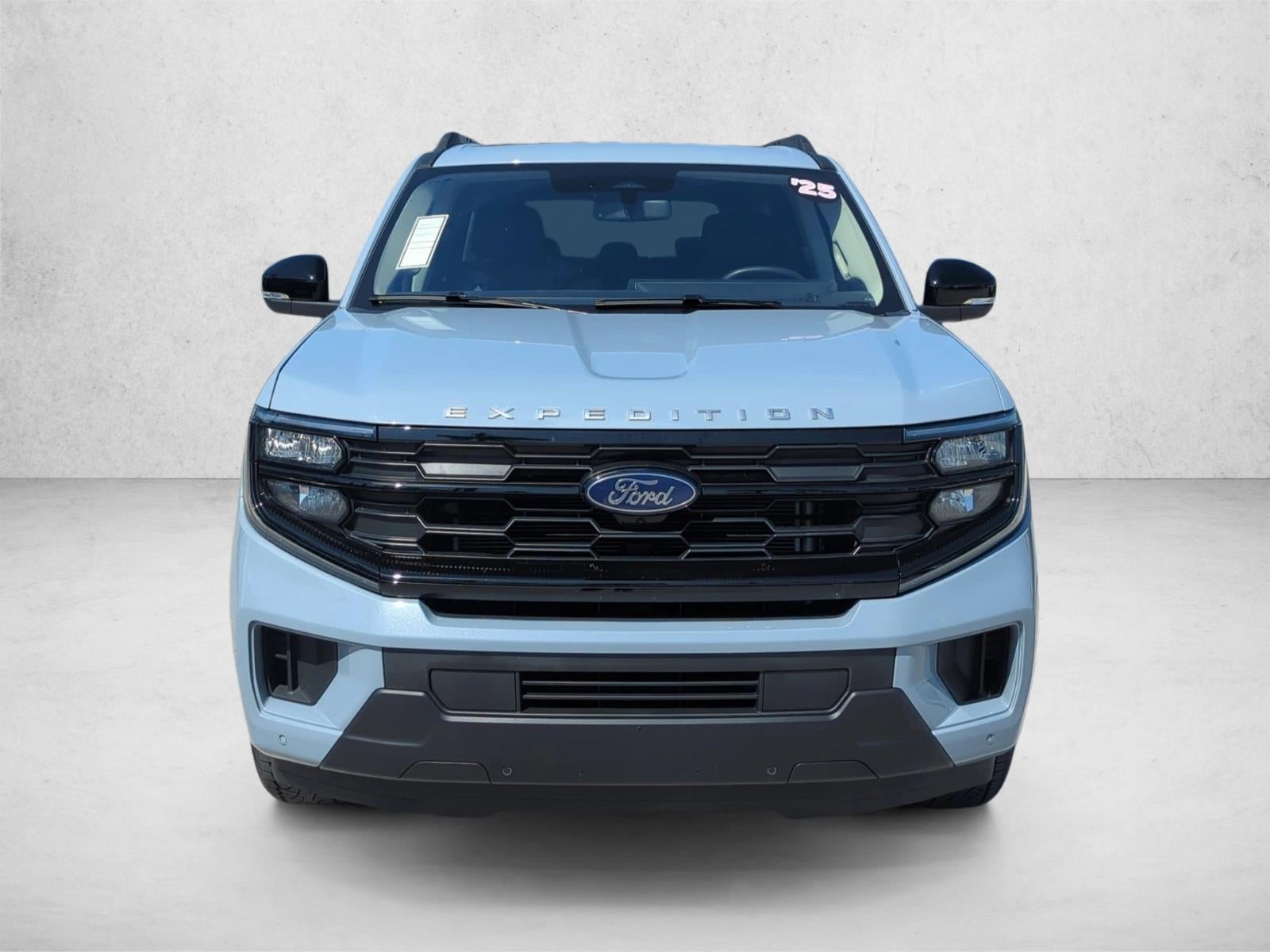 2025 Ford Expedition Active 4x4