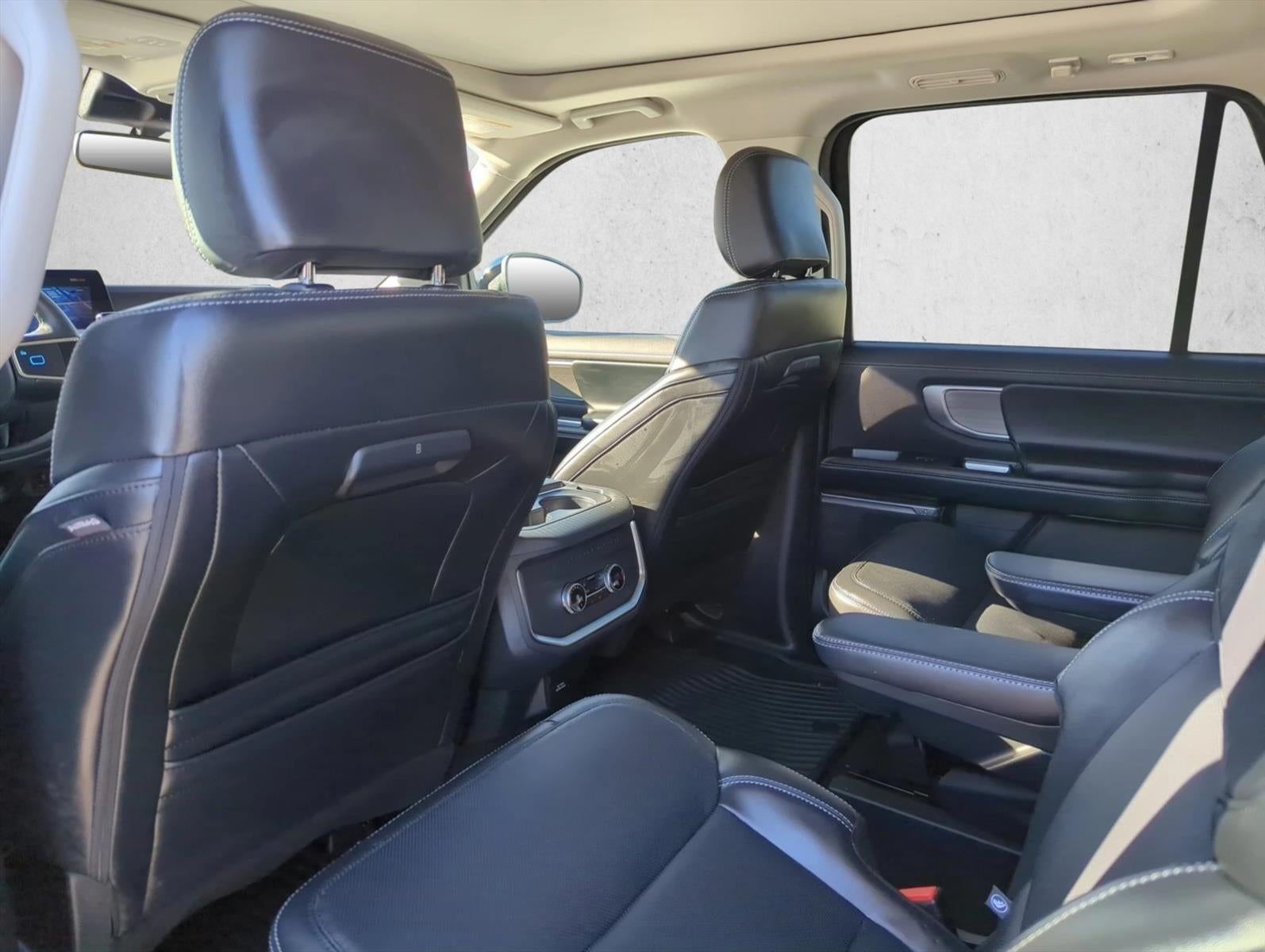 2025 Ford Expedition Platinum 4x4