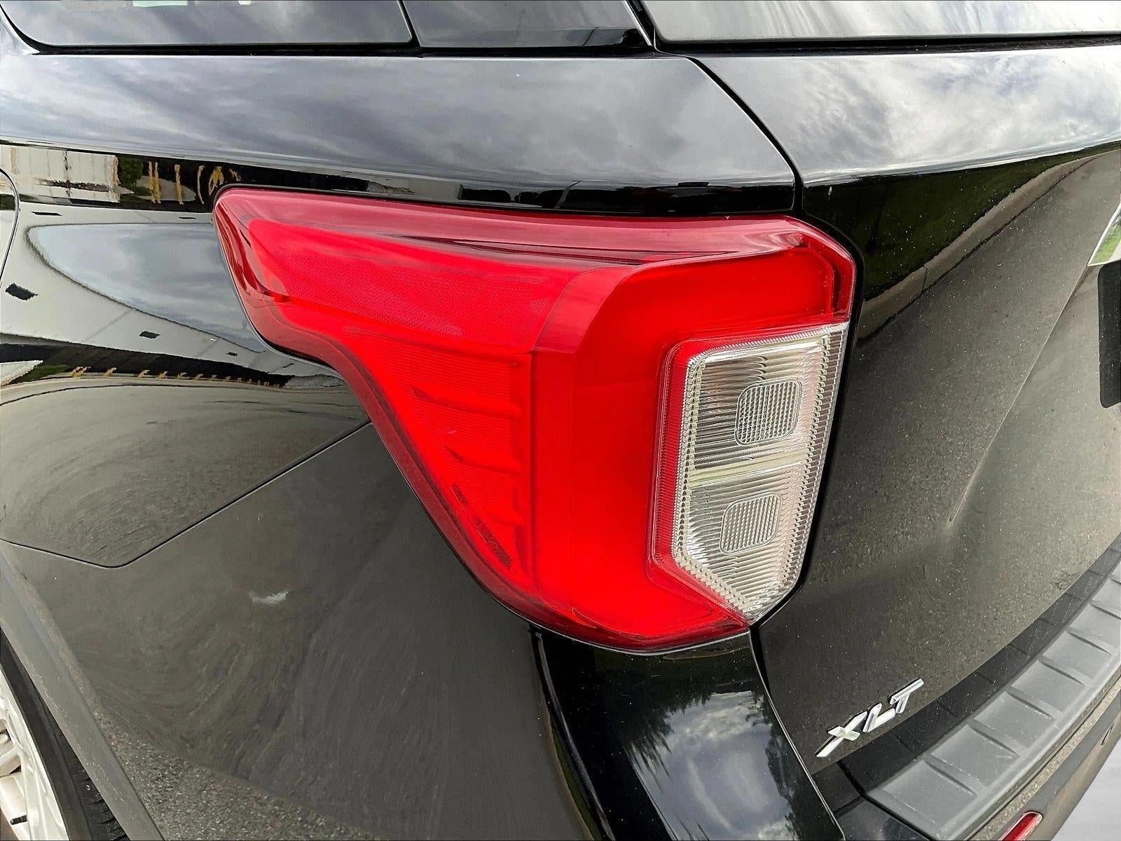 2023 Ford Explorer XLT RWD