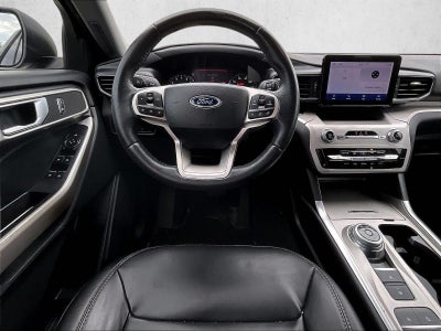 2023 Ford Explorer XLT RWD