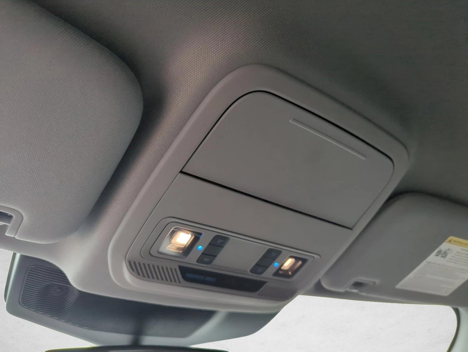 2022 Ford Explorer XLT RWD