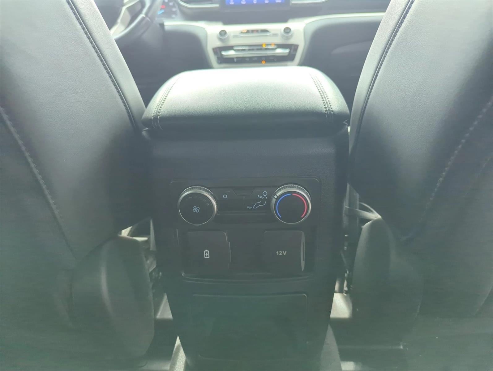 2022 Ford Explorer XLT RWD