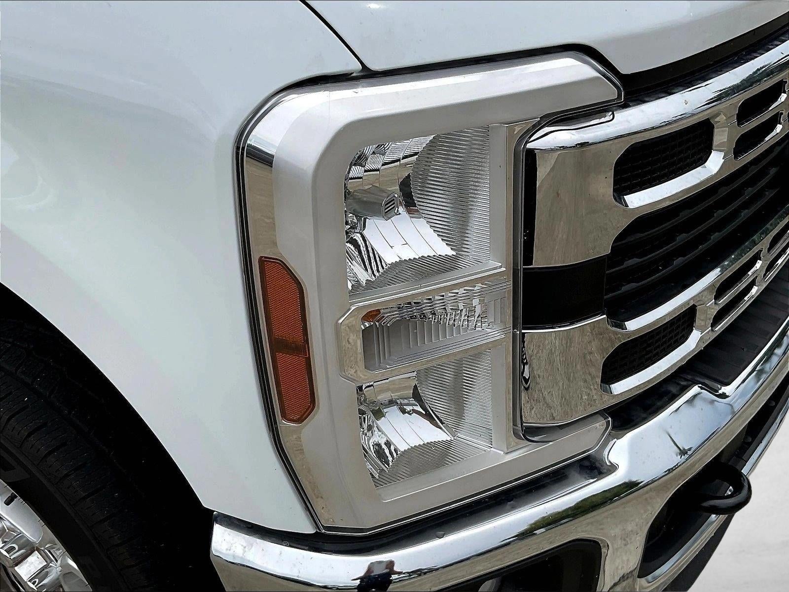 2026 Ford Super Duty F-250 SRW XLT 4WD Crew Cab 6.75' Box