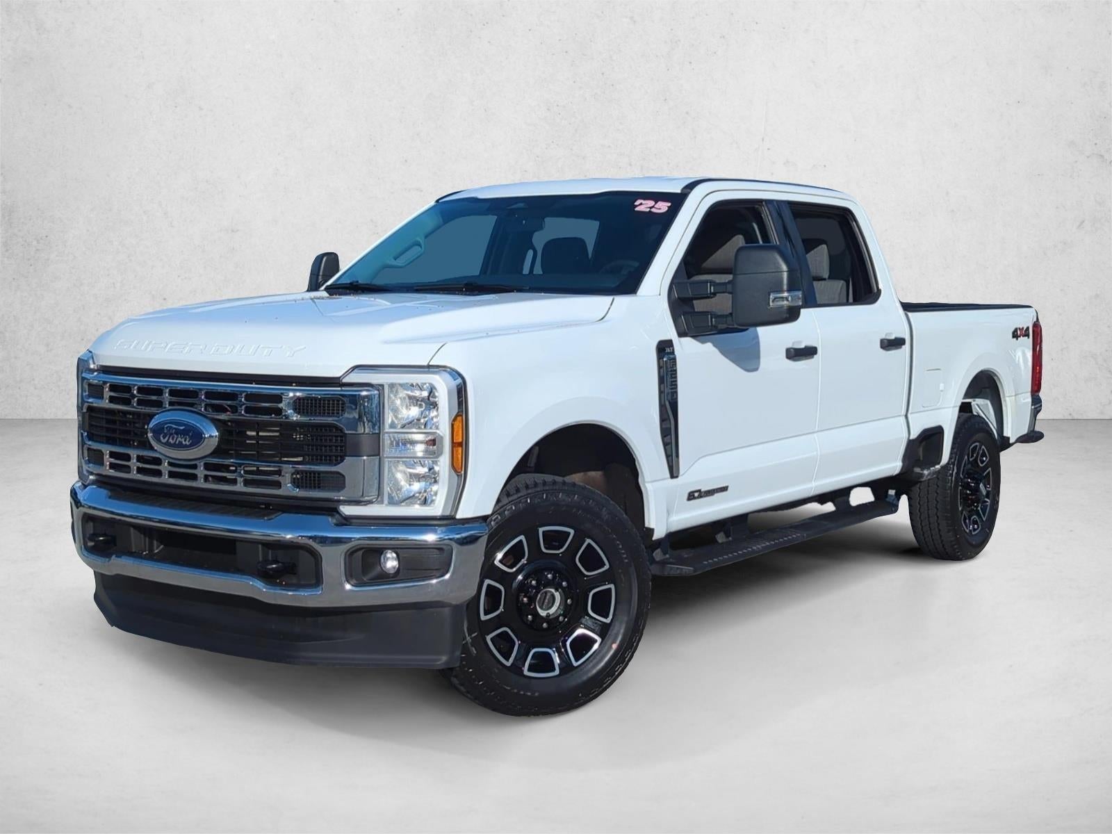 2025 Ford Super Duty F-250 SRW XLT 4WD Crew Cab 6.75' Box