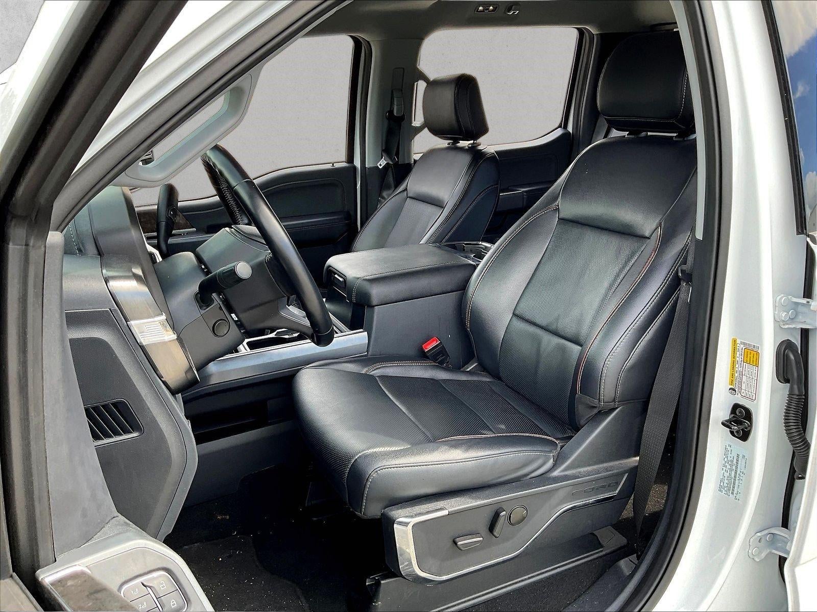 2024 Ford Super Duty F-250 SRW LARIAT 4WD Crew Cab 6.75' Box