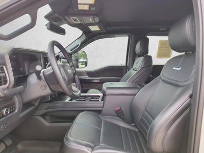 2025 Ford Super Duty F-350 SRW Platinum 4WD Crew Cab 6.75' Box