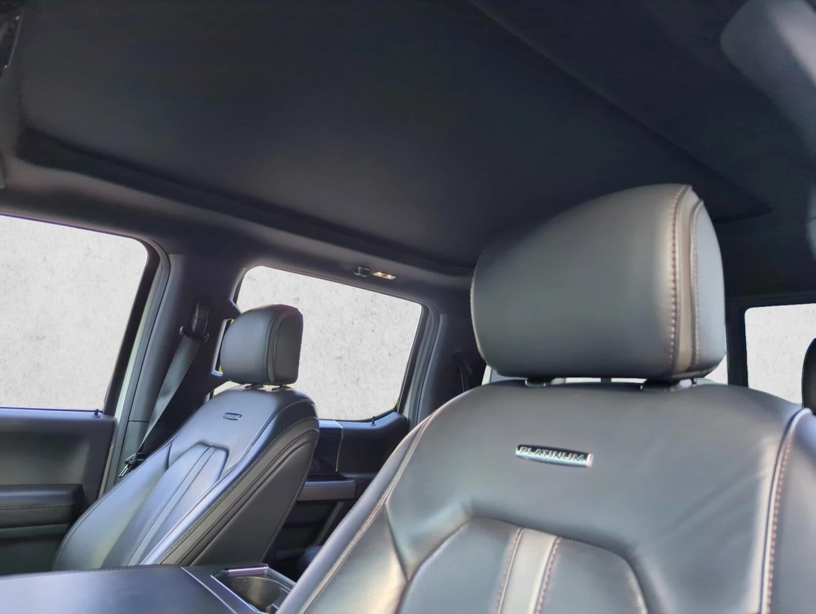 2022 Ford Super Duty F-350 SRW Platinum 4WD Crew Cab 6.75' Box