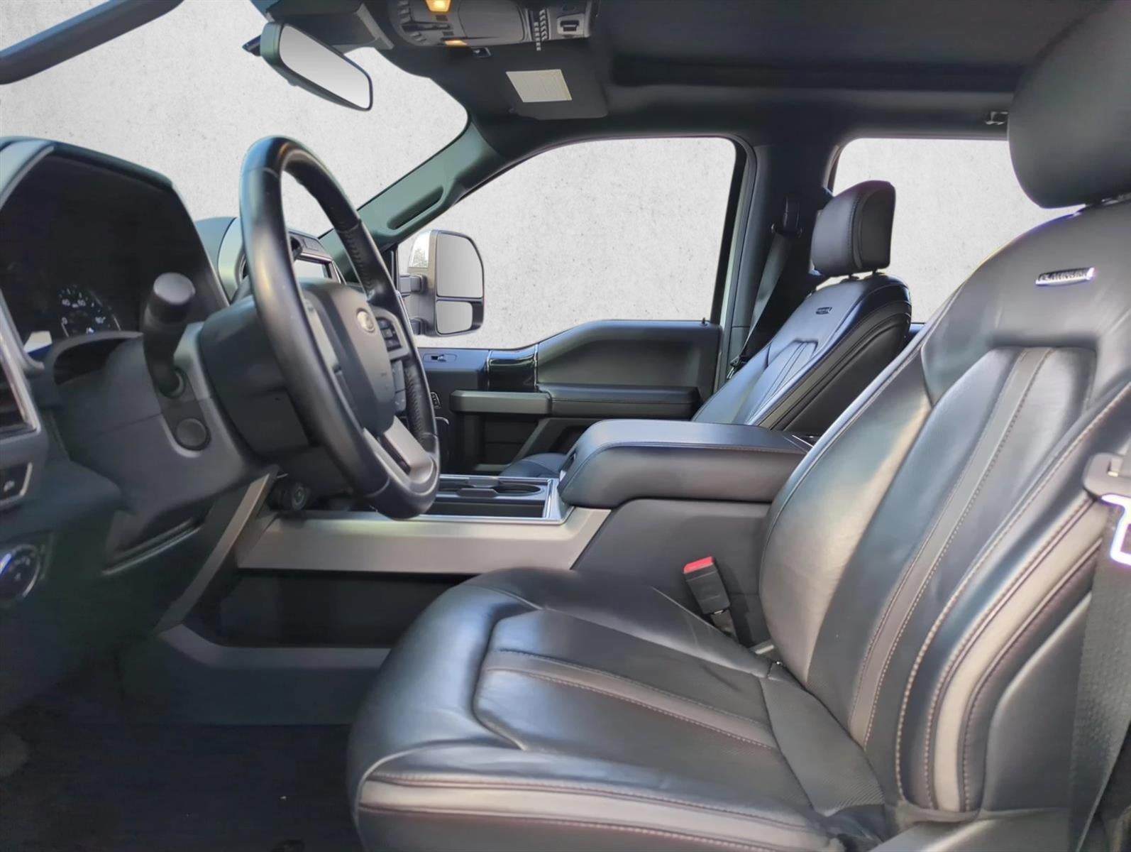 2022 Ford Super Duty F-350 SRW Platinum 4WD Crew Cab 6.75' Box