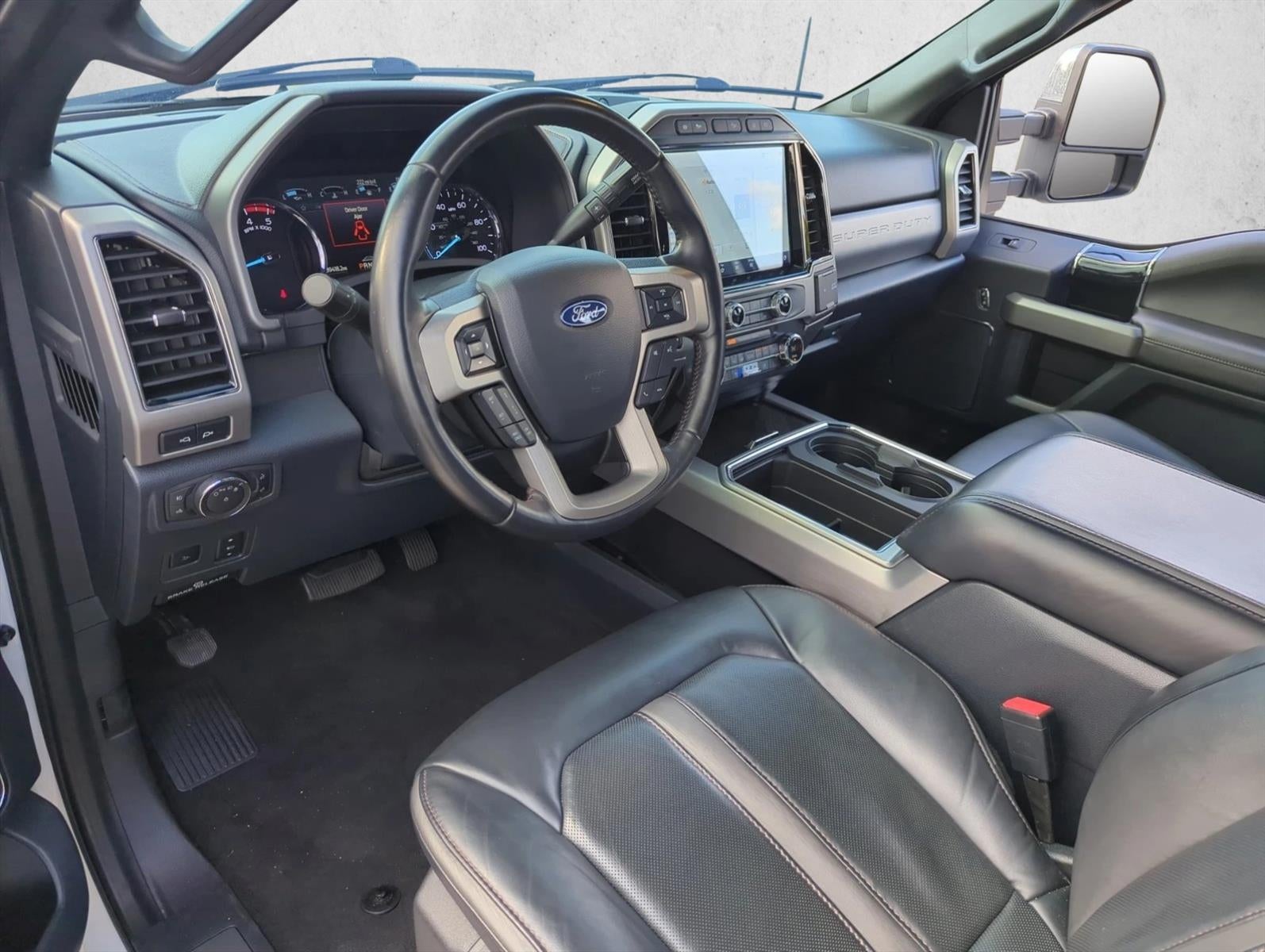 2022 Ford Super Duty F-350 SRW Platinum 4WD Crew Cab 6.75' Box