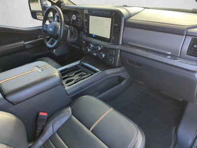 2024 Ford Super Duty F-450 DRW Platinum 4WD Crew Cab 8' Box