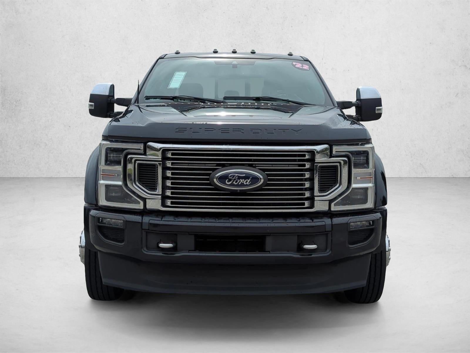 2022 Ford Super Duty F-450 DRW Platinum 4WD Crew Cab 8' Box