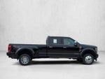2022 Ford Super Duty F-450 DRW Platinum 4WD Crew Cab 8' Box