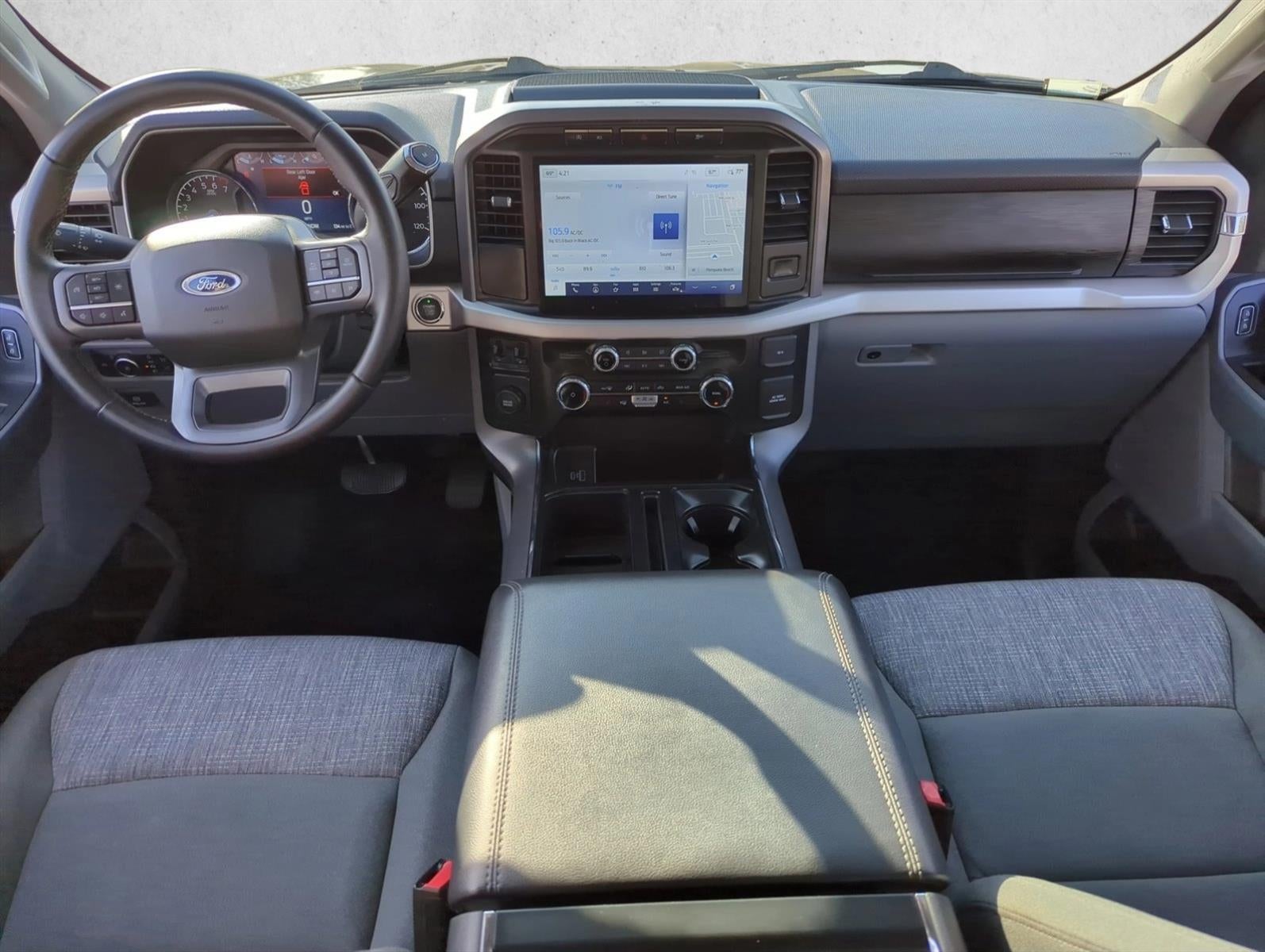 2023 Ford F-150 XLT 2WD SuperCrew 5.5' Box