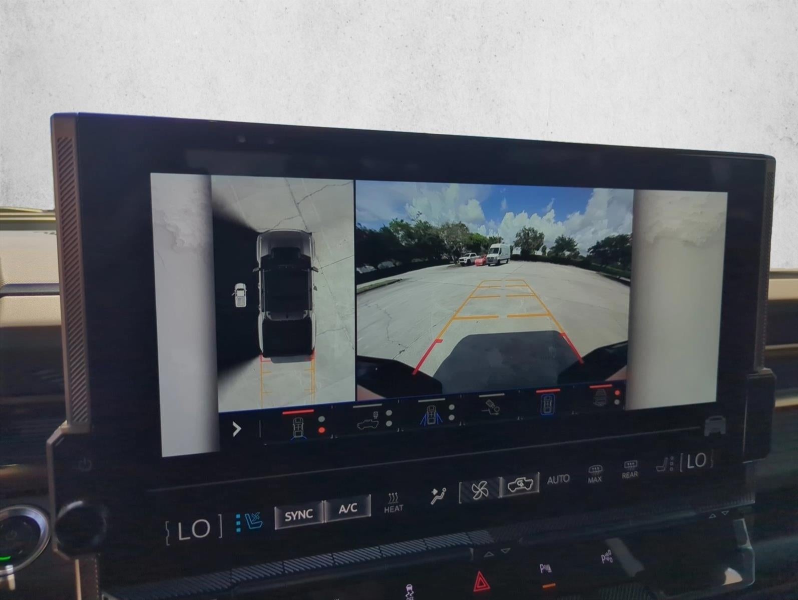 2025 GMC HUMMER EV Pickup e4WD Crew Cab 2X