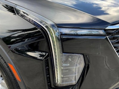 2024 Cadillac XT4 FWD 4dr Luxury