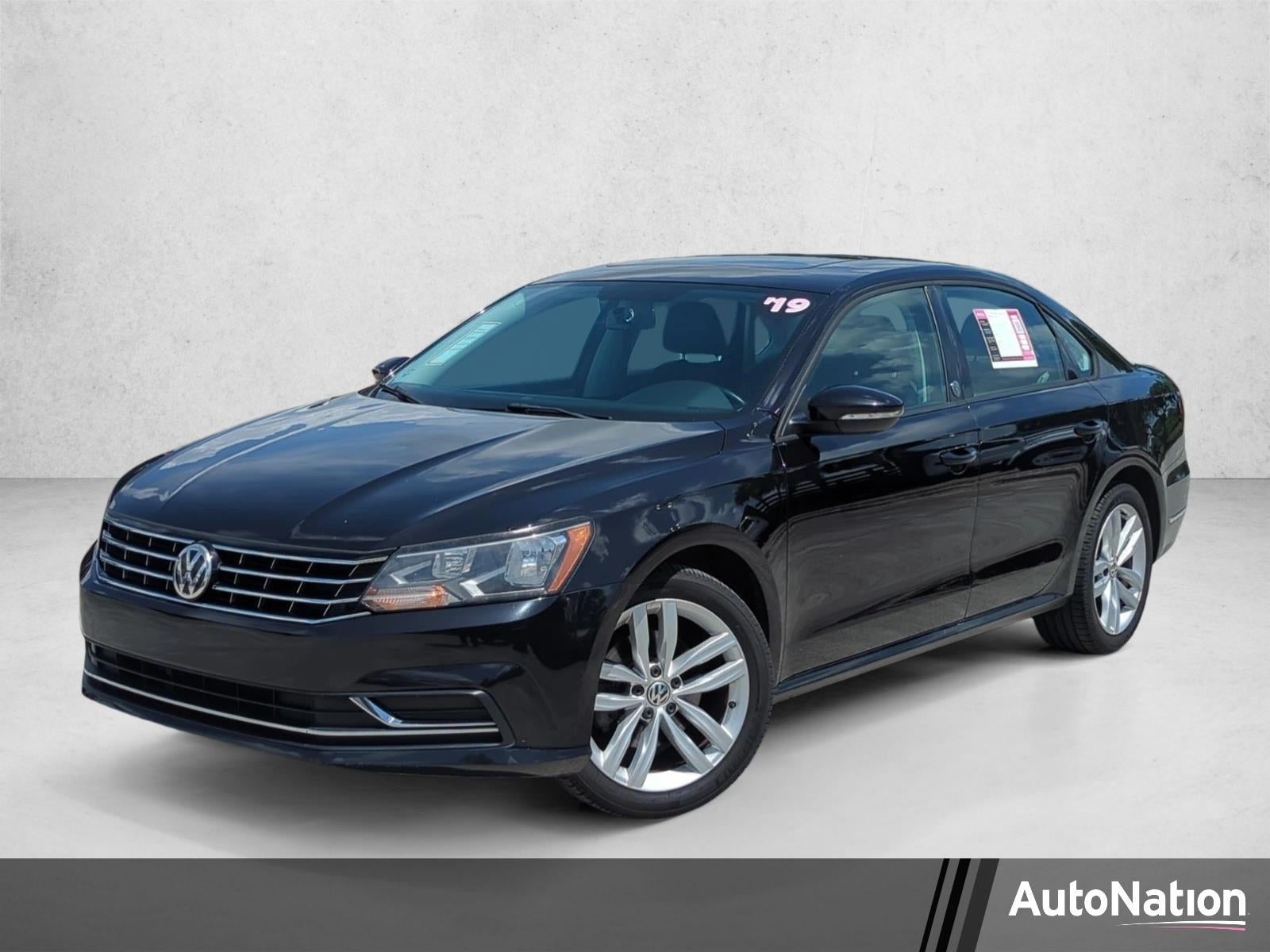 2019 Volkswagen Passat 2.0T Wolfsburg Edition Auto