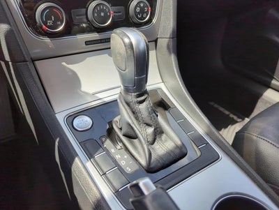 2019 Volkswagen Passat 2.0T Wolfsburg Edition Auto