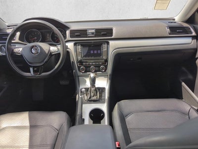 2019 Volkswagen Passat 2.0T Wolfsburg Edition Auto