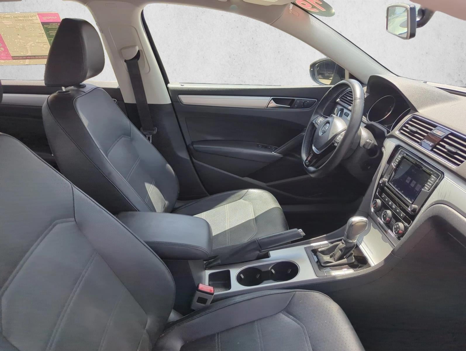 2019 Volkswagen Passat 2.0T Wolfsburg Edition Auto