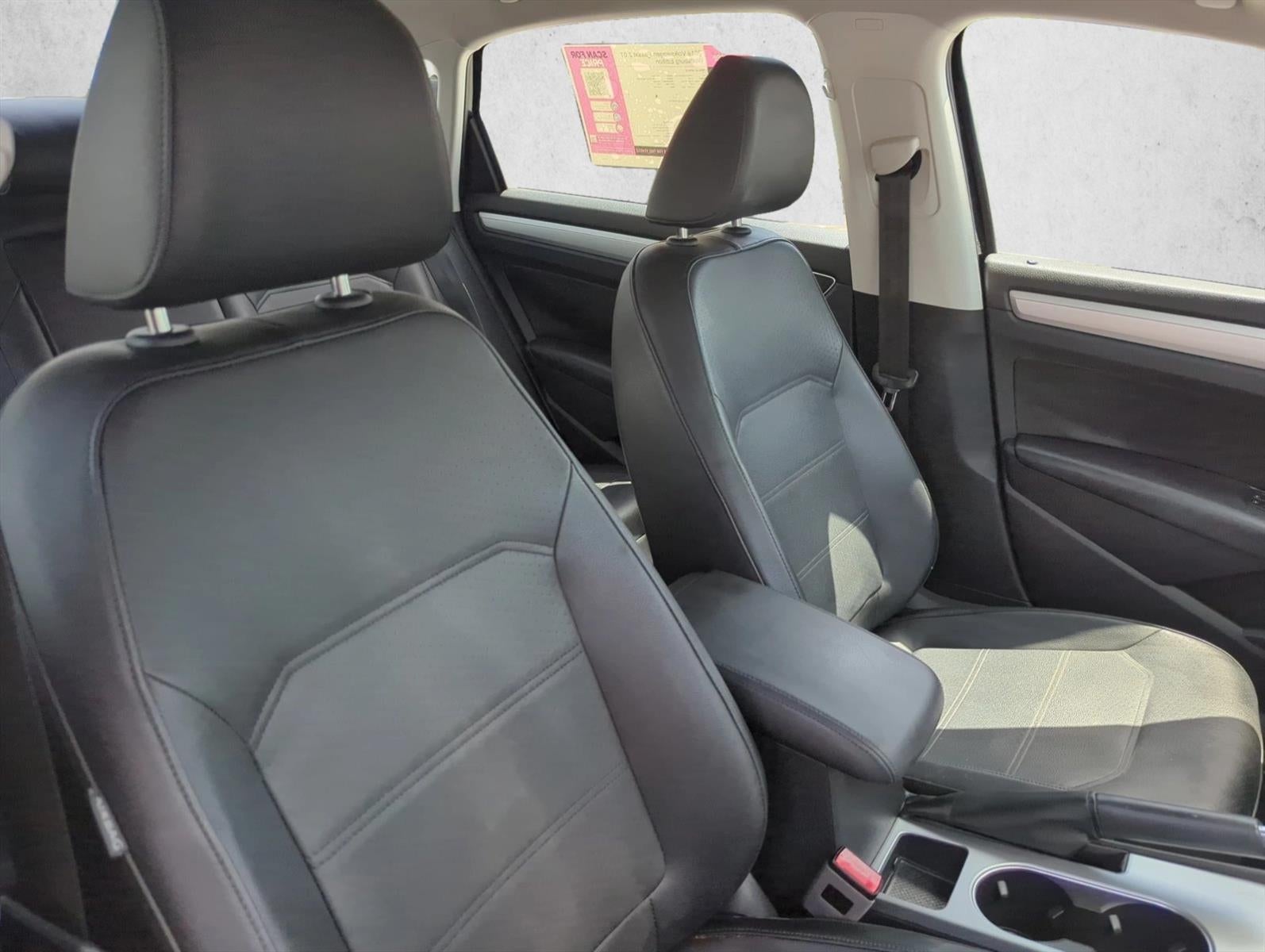 2019 Volkswagen Passat 2.0T Wolfsburg Edition Auto