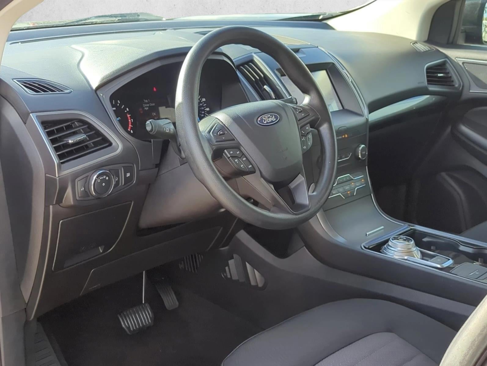 2020 Ford Edge SE AWD