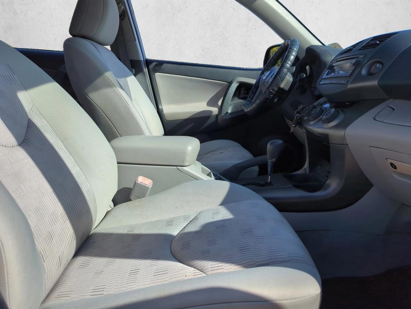 2012 Toyota RAV4 FWD 4dr I4 (Natl)