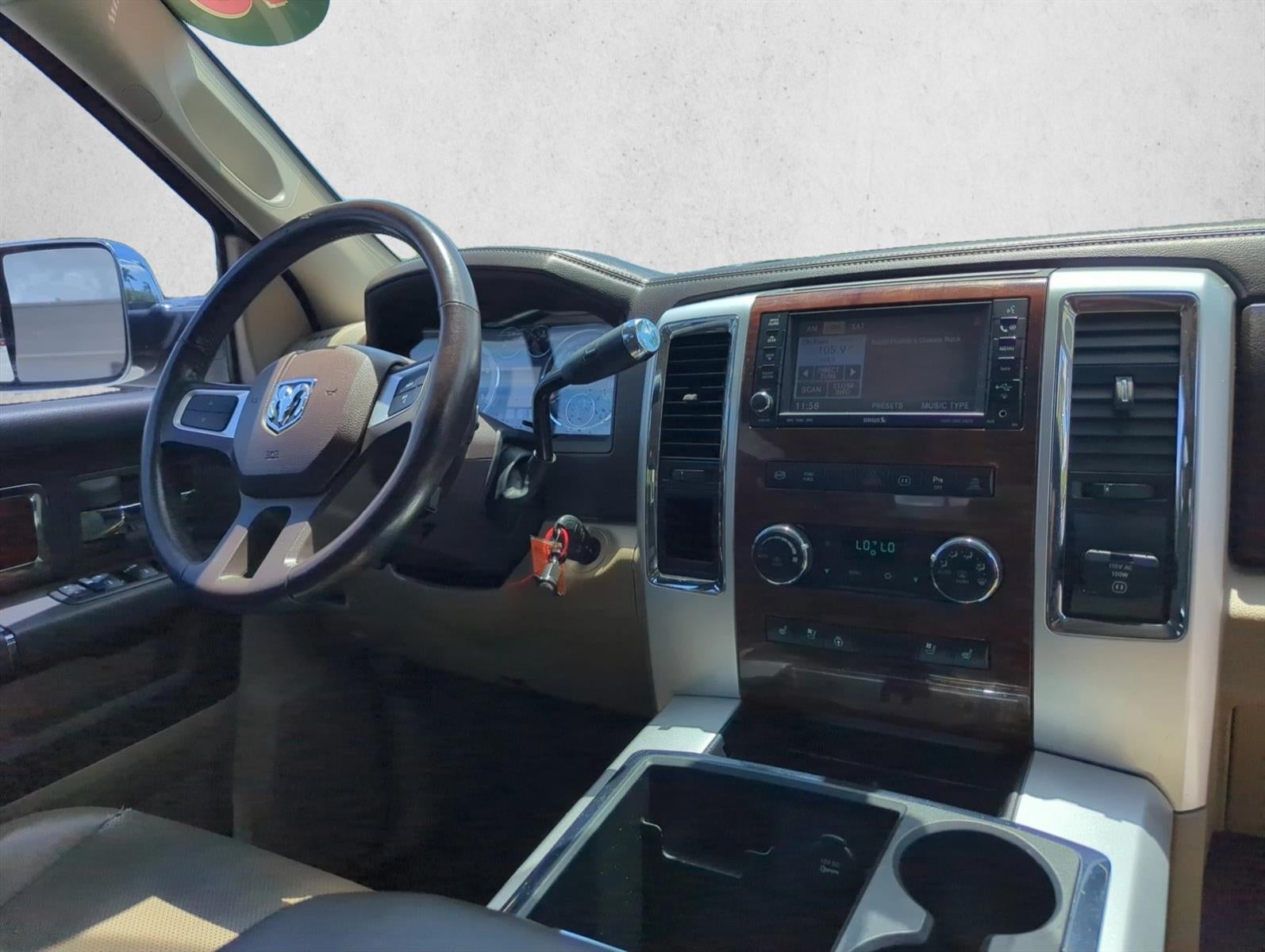 2010 Dodge Ram 2500 2WD Crew Cab 6.4 Ft Box Laramie