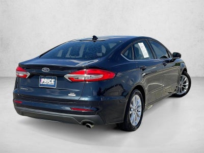 2020 Ford Fusion SE FWD