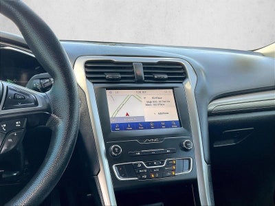 2020 Ford Fusion SE FWD