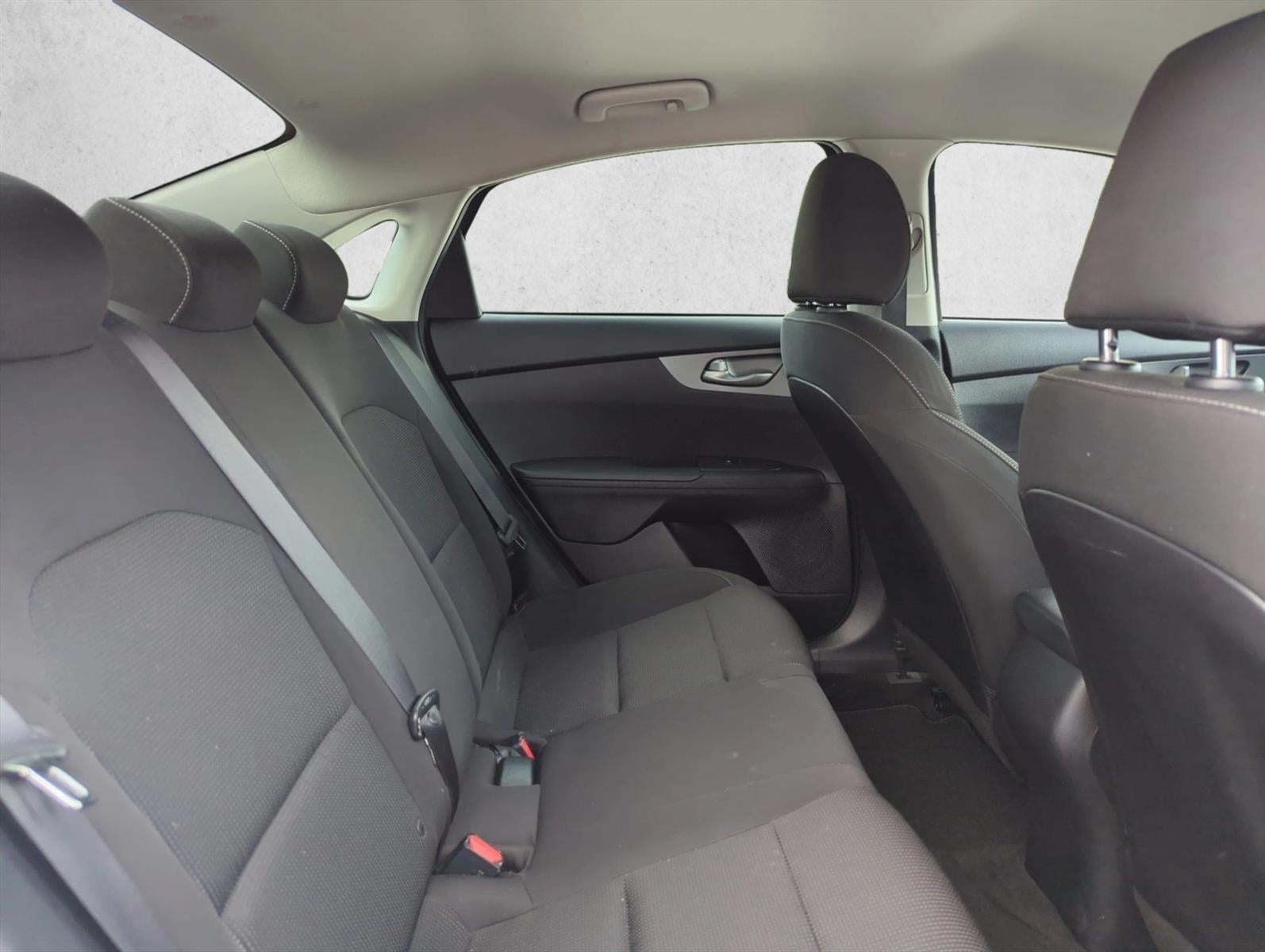 2021 Kia Forte LXS IVT
