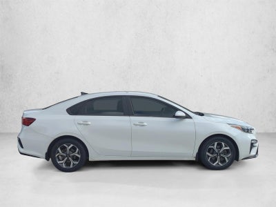 2021 Kia Forte LXS IVT