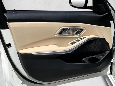 2023 BMW 330i Sedan