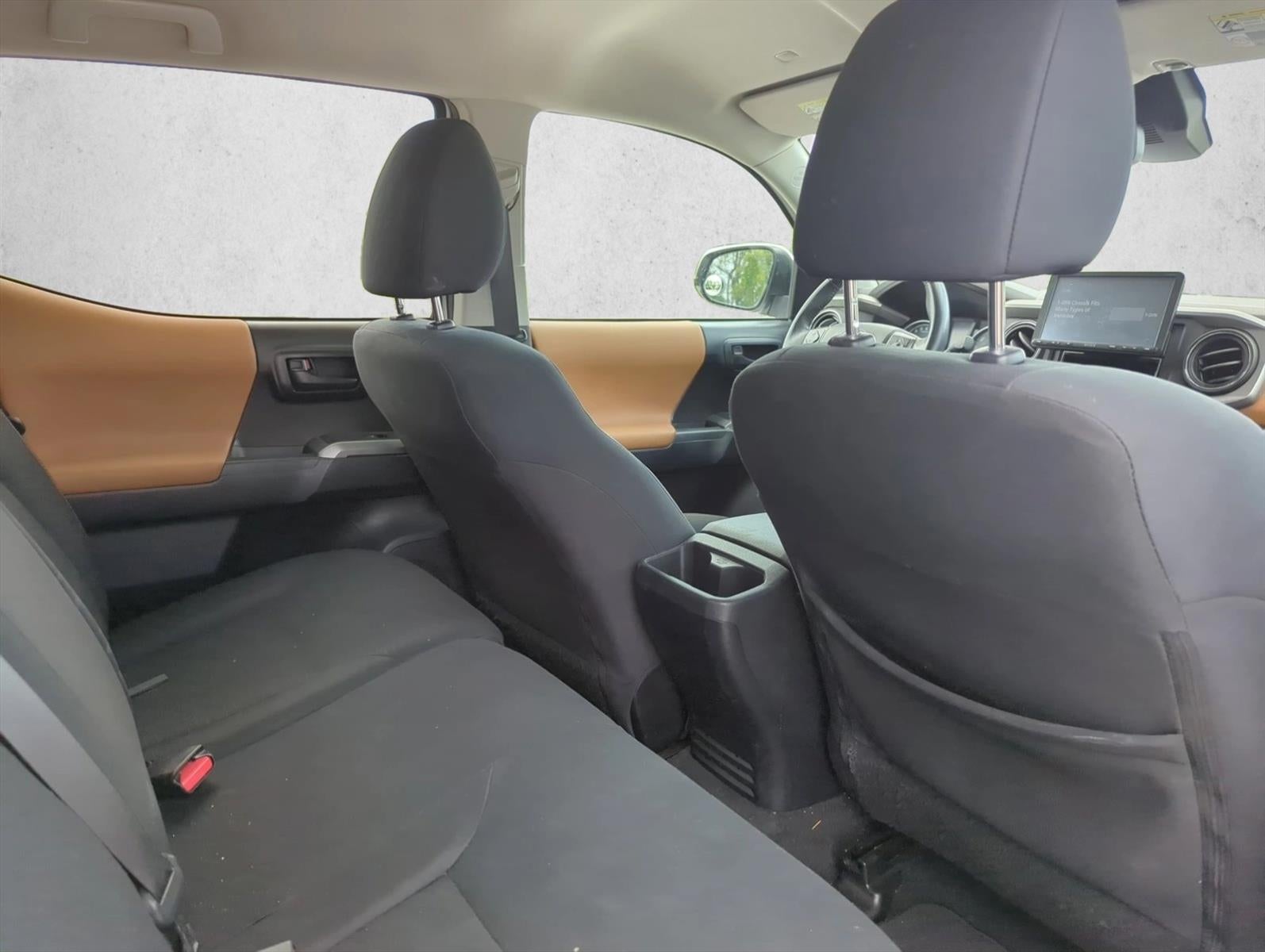 2019 Toyota Tacoma 2WD 2WD SR5 Double Cab 5' Bed V6 AT (GS)