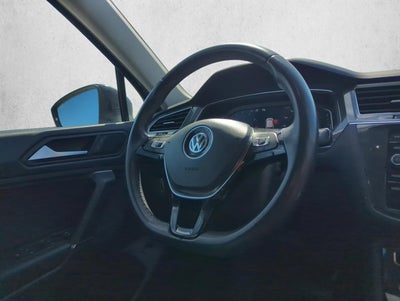 2020 Volkswagen Tiguan 2.0T SE FWD