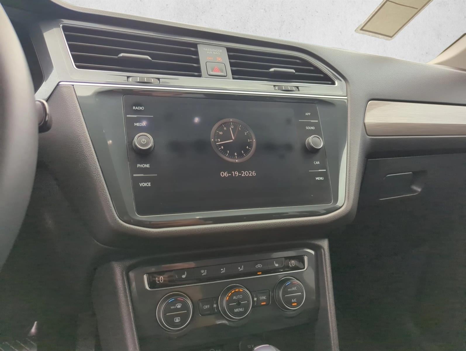2020 Volkswagen Tiguan 2.0T SE FWD