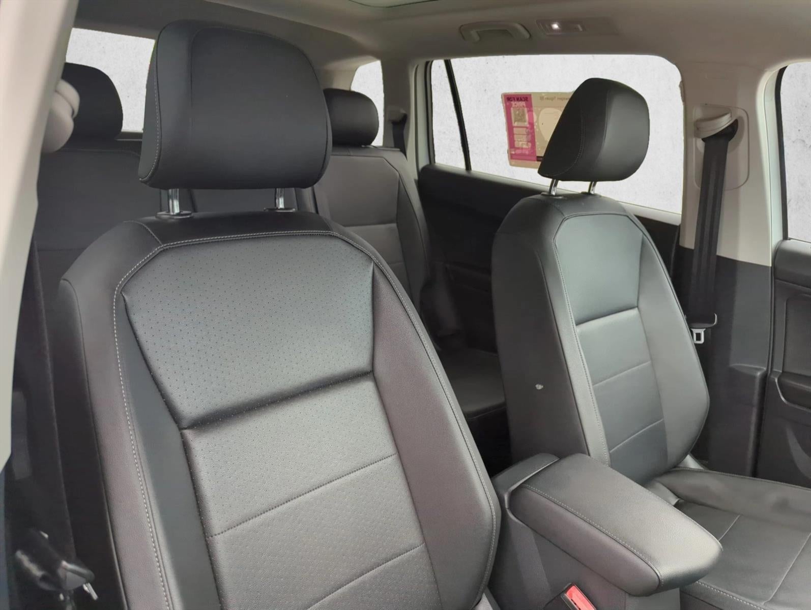 2020 Volkswagen Tiguan 2.0T SE FWD