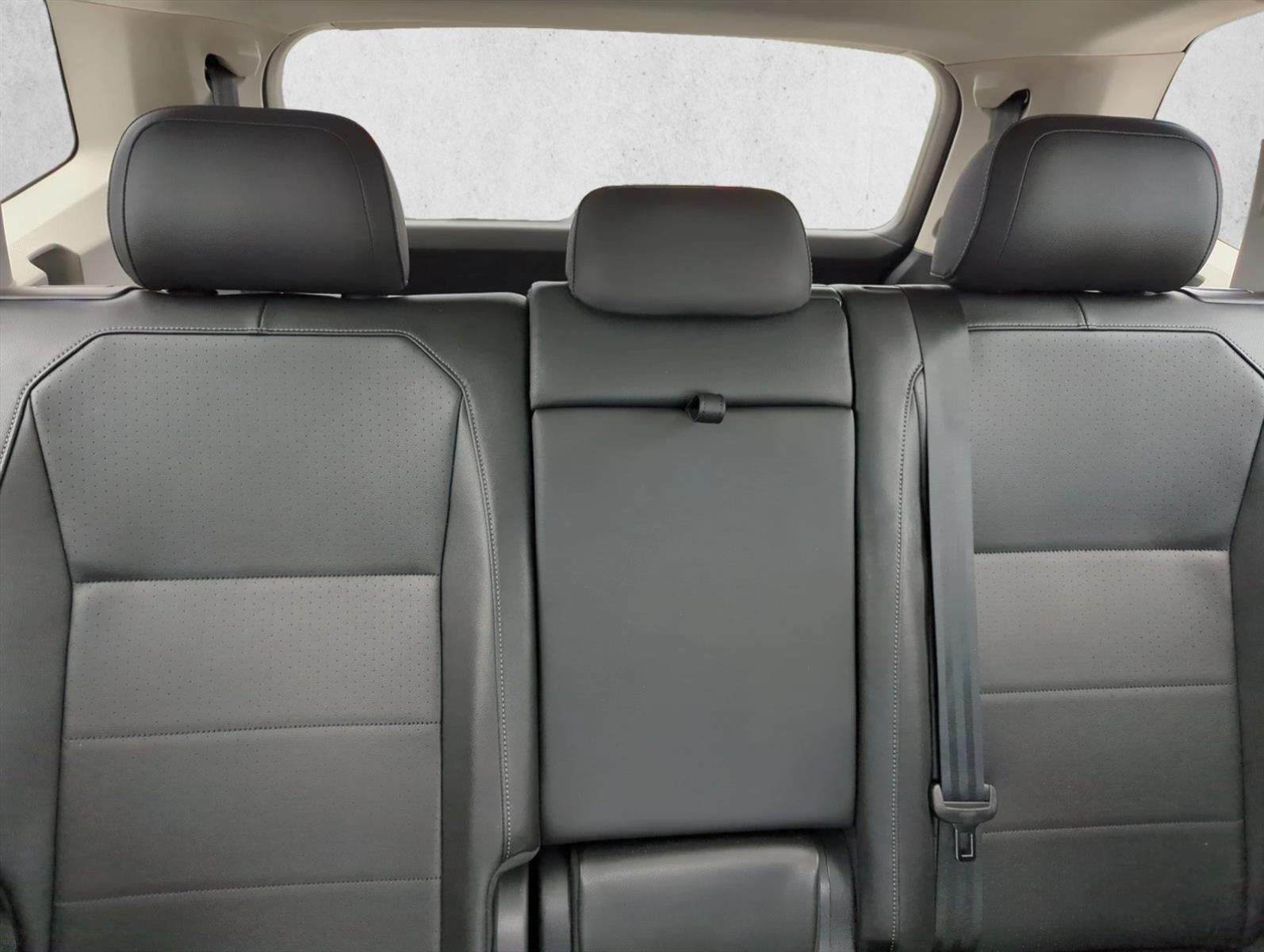 2020 Volkswagen Tiguan 2.0T SE FWD