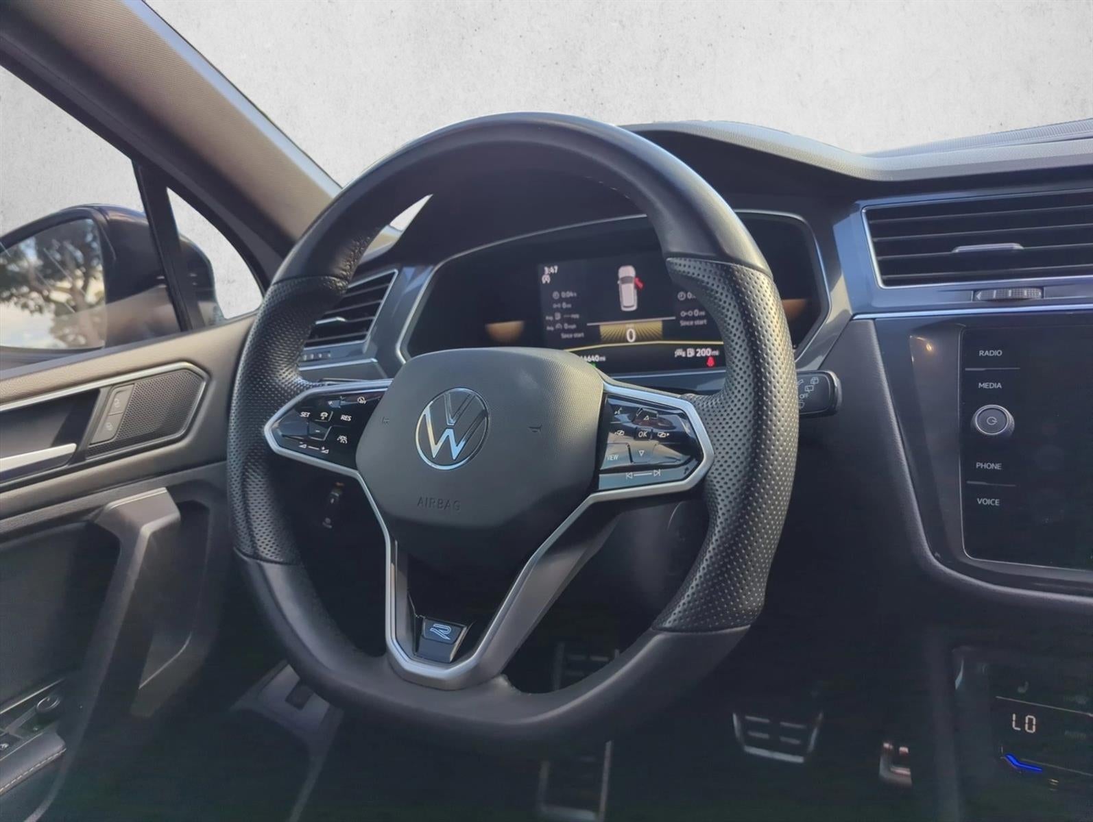 2022 Volkswagen Tiguan 2.0T SE R-Line Black FWD