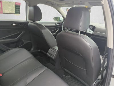 2020 Volkswagen Jetta SE Auto w/ULEV