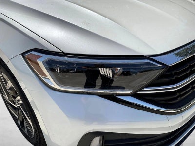 2024 Volkswagen Jetta SEL Auto