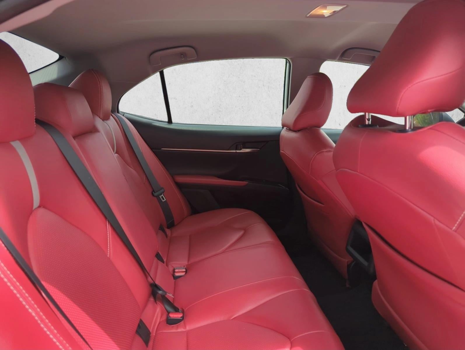 2019 Toyota Camry Hybrid LE CVT (Natl)